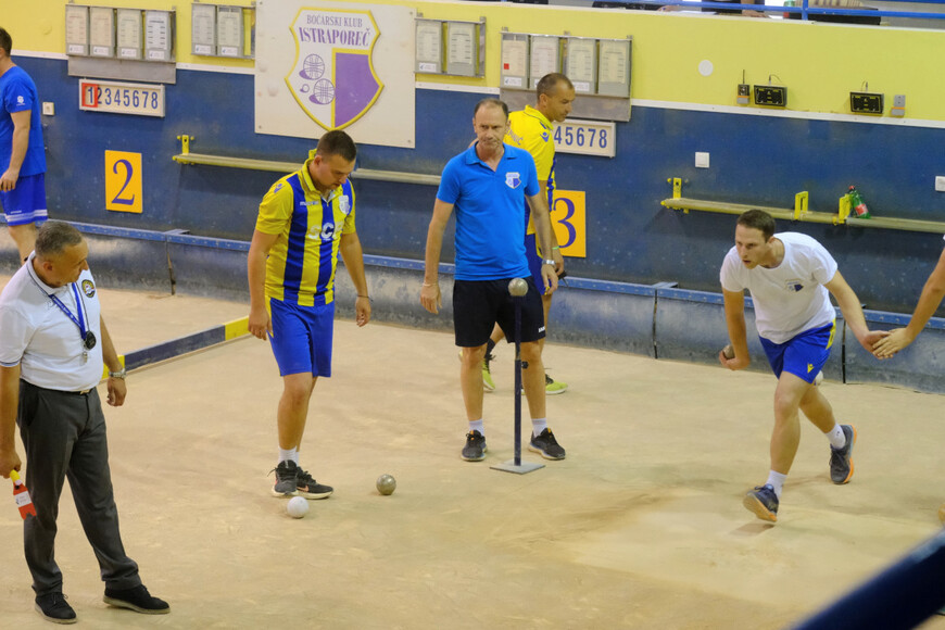 TRI POBJEDE U DERBIJU - Vedran Glavić, desno (foto: Milivoj Mijošek)