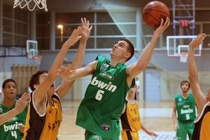 Juniori KK Zadar, KK Split CO i BC Benettonbasket na turniru u Pazinu